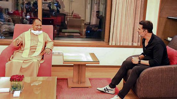 యూపీ సీఎంను కలిసిన అక్షయ్ కుమార్: ‘రామ్ సేతు’ పైనే ప్రధాన చర్చ