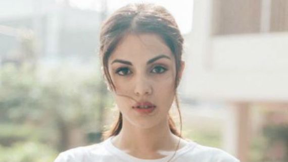  డ్రగ్స్ కేసులో రియా చక్రవర్తికి ఊరట.. మూడు నెలల తర్వాత పూర్తి ఉపశమనం