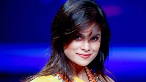  సినీ పరిశ్రమలో మరో విషాదం: అనుమానాస్పద రీతిలో ప్రముఖ నటి మృతి