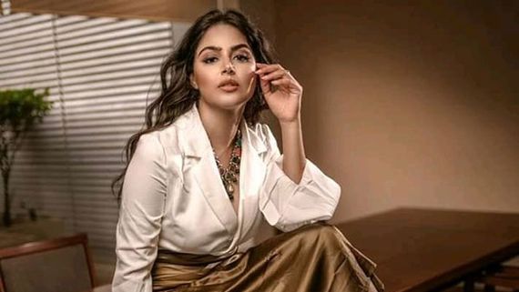 ఐటెమ్ సాంగ్‌లో మోనాల్‌ గజ్జర్.. సంక్రాంతి అల్లుడితో ఘాటుగా రొమాన్స్‌