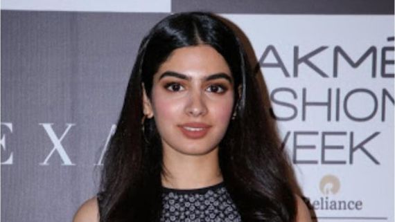  శ్రీదేవి చిన్న కూతురు బాలీవుడ్ ఎంట్రీ.. ఇంట్రెస్టింగ్ అప్డేట్