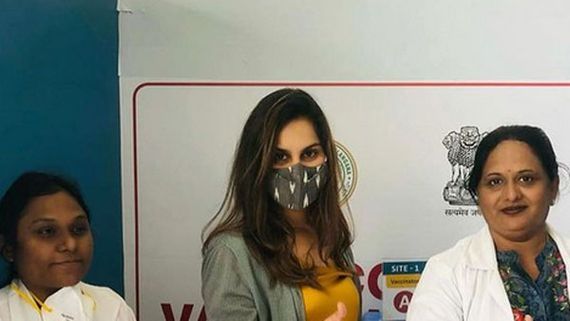 గర్వంగా ఉంది.. కరోనా వ్యాక్సిన్ తీసుకోవడంపై ఉపాసన రియాక్షన్