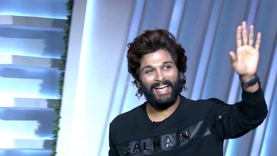 బిగ్ డే అంటూ అల్లు అర్జున్ స్పెషల్ ట్వీట్: వాళ్లందరికీ కంగ్రాట్స్ చెబుతూ పోస్ట్