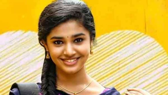 మరో బంపర్ ఆఫర్ అందుకున్న ఉప్పెన బ్యూటీ