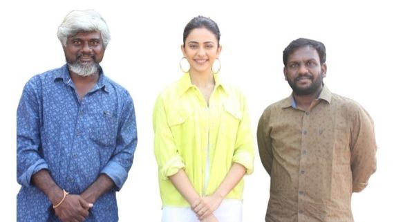  గట్టిగానే ప్రమోట్ చేస్తున్నారు.. అర్దశతాబ్దం కోసం రకుల్ ప్రీత్