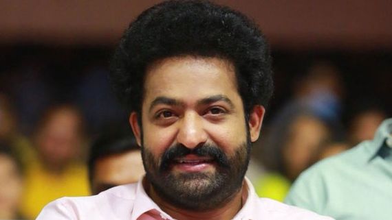 ఓల్డ్ మ్యాన్ పాత్రలో జూనియర్ ఎన్టీఆర్ సర్‌ప్రైజ్‌.. ఇష్టమైన దర్శకుడితో భారీ ప్రయోగం