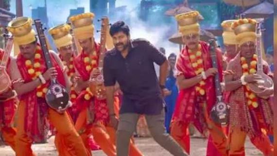 ముందే లీకైన ఆచార్య మూవీ సర్‌ప్రైజ్: చిరంజీవి నుంచి నెక్ట్స్ వచ్చేది అదేనట