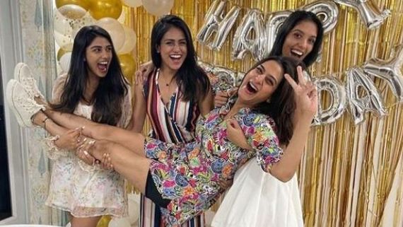 పొట్టి గౌనులో సురేఖావాణి.. ఆ ముగ్గురితో కలిసి నైట్ పార్టీ.. బర్త్ డే రోజున రచ్చ రచ్చ