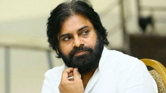   షాకింగ్ న్యూస్: పవన్‌ కల్యాణ్‌కు కరోనా పాజిటివ్.. రామ్ చరణ్ అలెర్ట్.. నిమిషాల్లో చేరుకున్న అపోలో బృందం