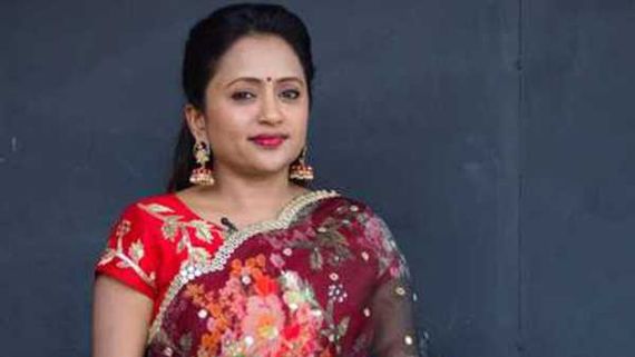 మూగ జీవిపై యాంకర్ సుమ తల్లి ప్రేమ.. మొదటిసారి అలా ఎమోషనల్