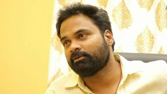 అల్లు అర్జున్, ఎన్టీఆర్ ల గురించి కమెడియన్ ఆసక్తికర కామెంట్స్.. సచిన్ కి తక్కువ కాదు, ఇండియాలోనే లేడు అంటూ!