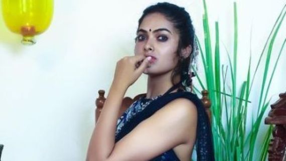 Divi Vadthya కు అఖిల్ సర్‌ప్రైజ్ గిఫ్ట్: దాన్ని చూపిస్తూ మురిసిపోయిన బ్యూటీ.. అందులో ఏముందంటే!