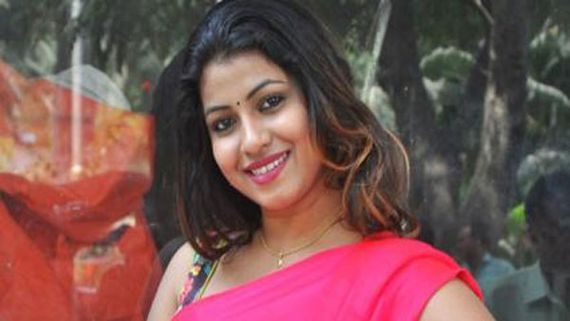 డేటింగ్ యాప్‌లో సినీ నటి మార్ఫింగ్ ఫోటోలు.. పోలీసులకు టాలీవుడ్ హీరోయిన్ ఫిర్యాదు!