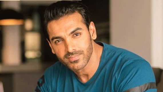 ప్రభాస్ సినిమాలో మరో బాలీవుడ్ స్టార్: ‘సలార్’ కోసం కాదు.. ‘ఆదిపురుష్’లో కీలక పాత్ర