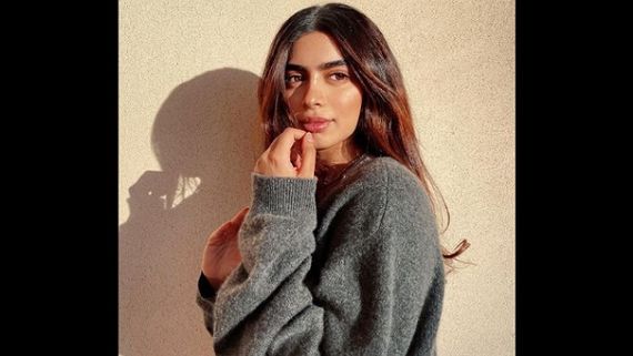 శ్రీదేవి చిన్న కూతురి కోసం కరణ్ జోహార్ మాస్టర్ ప్లాన్.. తెలుగులోనే..