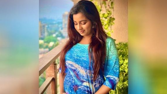 పండంటి బిడ్డకు జన్మనిచ్చిన శ్రేయా ఘోషల్.. ఇలా మునుపెన్నడూ లేదంటూ ఎమోషనల్ నోట్!