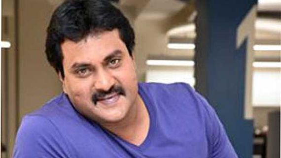 తూచ్ బండ్ల కాదట.. ఆ సినిమా కోసం రంగంలోకి సునీల్.. మళ్ళీ హీరోగా?