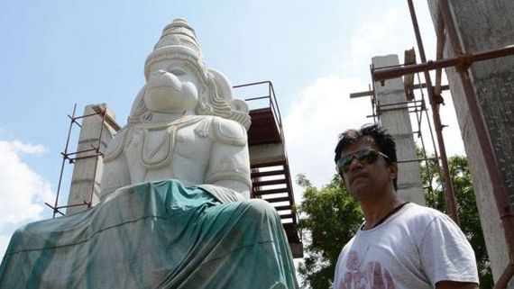  ప్రపంచంలోనే అతిపెద్ద ఆంజనేయస్వామి ఆలయం.. ప్రారంభానికి యాక్షన్ కింగ్ అర్జున్  సిద్దం.. ఎప్పుడు? ఎక్కడంటే