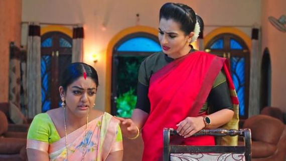 Karthika Deepam June 3rd  Episode: ఎందుకు బతికించారు.. ప్రాణం పోతే ప్రశాంతంగా... సౌందర్యతో దీప ఆవేదన