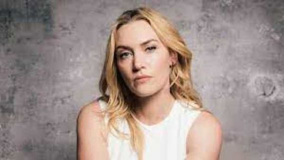 ఆ సెక్స్ సీన్ లో 'అది' మారుస్తా అని డైరెక్టర్ ఆఫర్.. షాకింగ్ ఆన్సర్ ఇచ్చిన కేట్ విన్స్ లెట్!