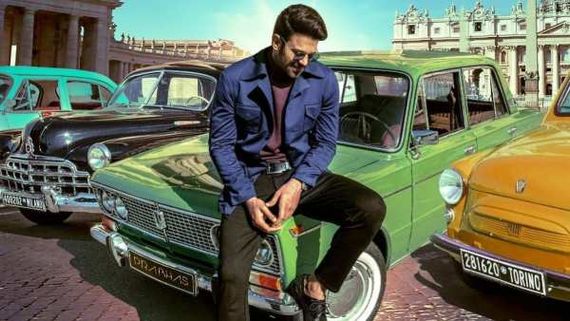  ప్రభాస్ అభిమానులకు గుడ్ న్యూస్.. మొదలుకాబోతున్న రాధేశ్యామ్ హంగామా!