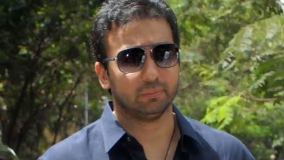 Raj Kundra Arrest: పోర్న్ మాఫియాతో టాప్ హీరోయిన్లు, నిర్మాతకు లింకులు.. ఒక్కో ప్రాజెక్టుకు 30 లక్షలు అంటూ