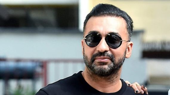 Raj Kundra కేసులో బిగ్ ట్విస్ట్: సీక్రెట్‌ కబోర్డ్‌ను కనిపెట్టిన పోలీసులు.. అందులో ఏం దొరికాయంటే!