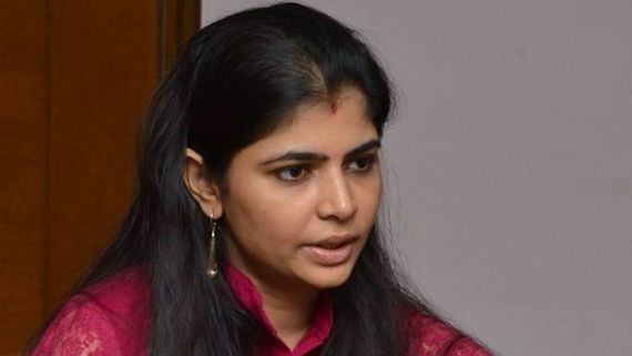  సింగర్ చిన్మయి ప్రెగ్నెన్సీ వార్తలు… అసలు విషయం చెప్పేసింది!