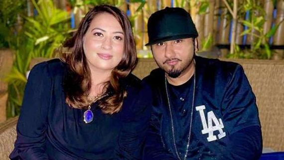  Yo Yo Honey Singh ఒకేసారి అనేక మంది మహిళలతో శృంగారం.. యో యో హానీసింగ్‌పై భార్య తీవ్ర ఆరోపణలు