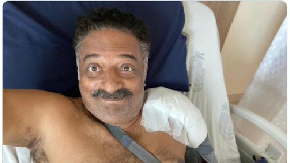 Prakash Raj : డెవిల్ ఈజ్ బ్యాక్, హాస్పిటల్ బెడ్ మీద నుంచే అలా ఫేస్ పెట్టి!