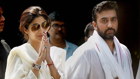 Shilpa Shetty నా పిల్నల్ని శిక్షించొద్దు.. ఫ్యామిలిని వదిలేయండి.. శిల్పాశెట్టి భావోద్వేగంతో లేఖ