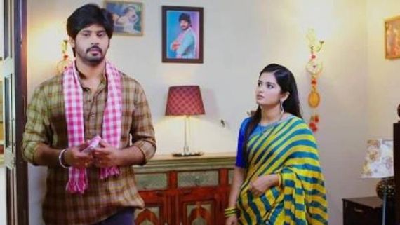 Janaki Kalaganaledu September 27th Episode: శోభనం రోజు జానకి కోరికను తీర్చలేకపోయిన రామ.. మల్లిక మరో ప్లాన్