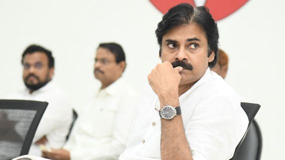 Pawankalyan : సినిమాలు ఆపుతారా? ఆపుకోండి చూద్దాం.. టిక్కెట్ రేట్లు ఎంతైనా పెట్టుకోని చావండి,  కానీ?