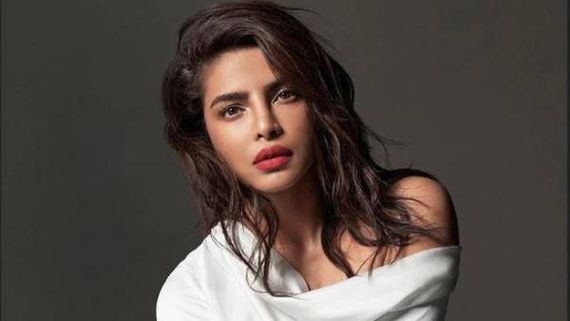 Priyanka Chopra మీకు అవే కావాలా? ఆ రొమాన్స్ గురించి మీకెందుకు.. ఘాటుగా ప్రియాంక చోప్రా