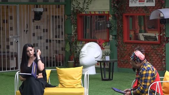 Bigg Boss 5 : పింకీ నడుమును అలా చూసిన లోబో,  షాకిచ్చిన పింకీ.. అసలు నా గురించి నీకెందుకురా అంటూ రవి కూడా!