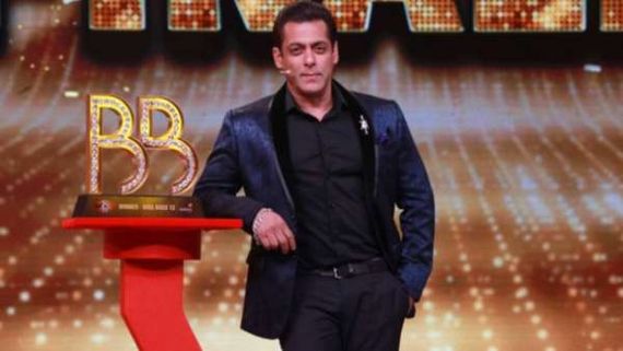  Bigg Boss 15: గ్రాండ్ ప్రీమియర్ ఎప్పుడు,  ఎక్కడ చూడాలో తెలుసా.. కంటెస్టెంట్ల పూర్తి లిస్టు ఇదే?