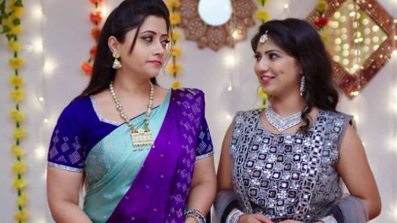  Intinti Gruhalakshmi Today Episode: శృతి రూమ్‌లో ప్రేమ్ ఫొటో చూసిన అక్షర.. ఆ మాట చెప్పడంతో అనుమానం