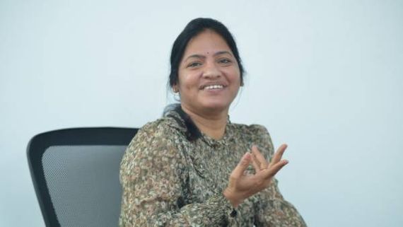 Varudu Kavalenu పెళ్లి చేస్తే విడాకులు ఇస్తానని బెదిరించా.. సినిమానే నా జీవితం.. డైరెక్టర్ లక్ష్మీ సౌజన్య