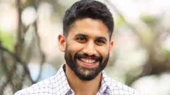 విజయ్ దేవరకొండ చేయాల్సిన కథలో అక్కినేని హీరో.. లేడి డైరెక్టర్ తో న్యూ ప్రాజెక్ట్!