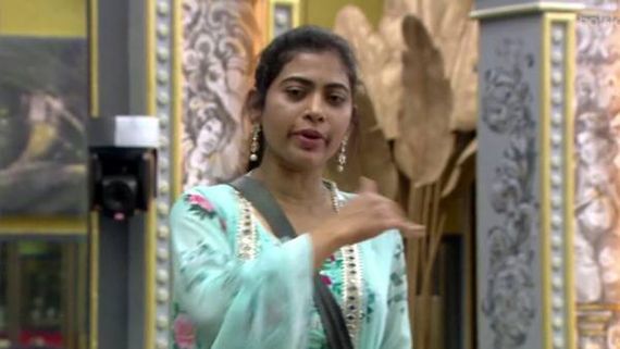   Bigg Boss: అతను నిజంగానే మిడిల్ ఫింగర్ చూపించాడు.. నాగ్ ముందు కాజల్ కంప్లైంట్.. వీడియో ప్రూఫ్