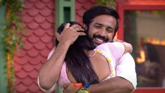 Bigg Boss: కన్నీరు పెట్టించిన యాంకర్ రవి.. ముందు షాకిచ్చి తర్వాత సర్‌ప్రైజ్ చేసిన బిగ్ బాస్