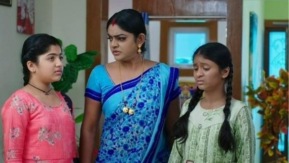 Karthika Deepam నేను చచ్చిపోతే.. నా పిల్లలు అనాథలుగా బతకాలా? దీప ఆవేదన