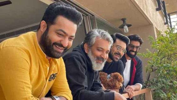  RRRతో కలిసిన మరో R.. ఓకే ఫ్రేమ్ లో ముగ్గురు స్టార్ హీరోలతో రాజమౌళి.. ఫొటో వైరల్