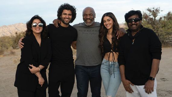 Liger: విజయ్ దేవరకొండ ఫ్యాన్స్‌కు డబుల్ ట్రీట్.. స్పెషల్ డేన గ్లిమ్స్.. మూవీ రిలీజ్ ఎప్పుడంటే!