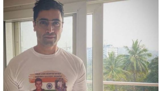  Major: అడివి శేష్‌కు గుర్తుండిపోయే కానుక.. మేజర్ తల్లి పంపిన గిఫ్ట్‌ను చూపించిన హీరో