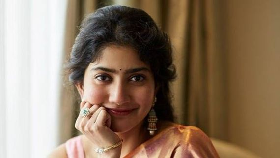 ఎంసీఏలో నటించకుండా ఉండాల్సింది..  నానితో అలాంటి పరిస్థితి.. శ్యామ్ సింగరాయ్‌ ప్రమోషన్స్‌లో సాయిపల్లవి క్లారిటీ