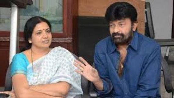  హీరో అంటే పరువు పోతుందనుకున్నానన్న రాజశేఖర్‌.. కన్నీళ్ళు పెట్టుకున్న జీవిత!