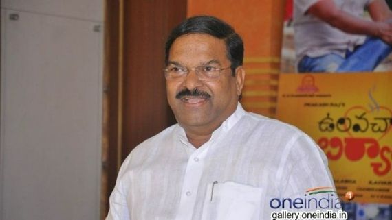 మెగాస్టార్ కోసం బ్లాక్ లో 10 వేలు పెట్టి సినిమా టికెట్.. షాక్ అయ్యా: సీనియర్ డైరెక్టర్ 