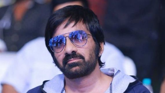 రవితేజ ఫ్యాన్స్‌కు కిక్కిచ్చే న్యూస్: లోడింగ్ అవుతోందంటూ దర్శకుడి ట్వీట్