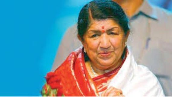 లెజెండరీ సింగర్ లతా మంగేష్కర్ కన్నుమూత.. చివరి వరకు పోరాడుతూ..
